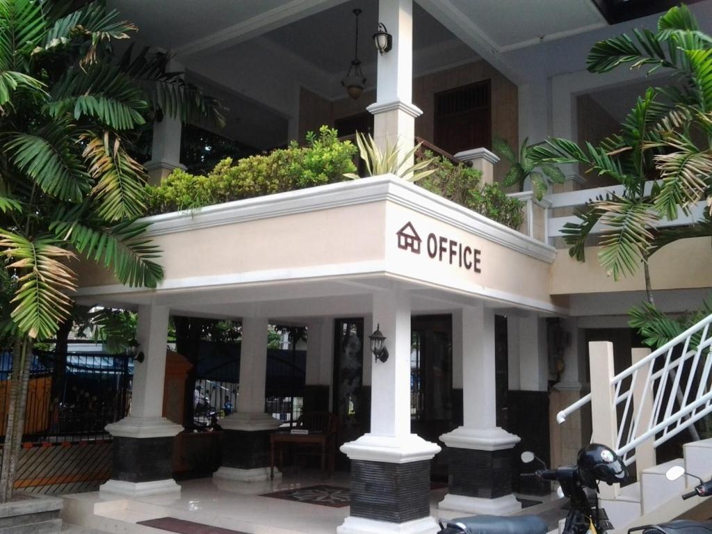 威士马加加酒店 Bojonegoro 外观 照片