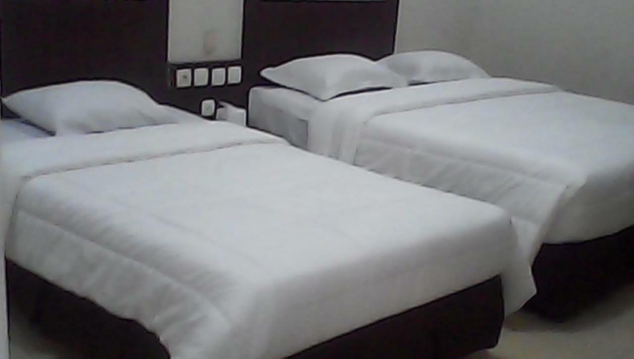 威士马加加酒店 Bojonegoro 外观 照片